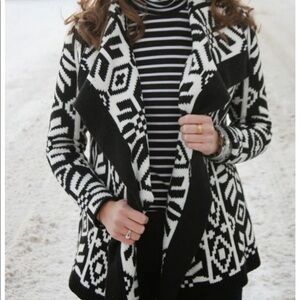 Oversized Chunky Sweater Jacket Shacket Tribal